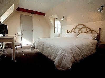 Châteaubriant Logis Hotel Le Prieure Des Gourmands מראה חיצוני תמונה