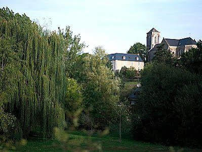 Châteaubriant Logis Hotel Le Prieure Des Gourmands מראה חיצוני תמונה