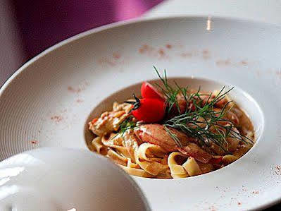 Châteaubriant Logis Hotel Le Prieure Des Gourmands מראה חיצוני תמונה